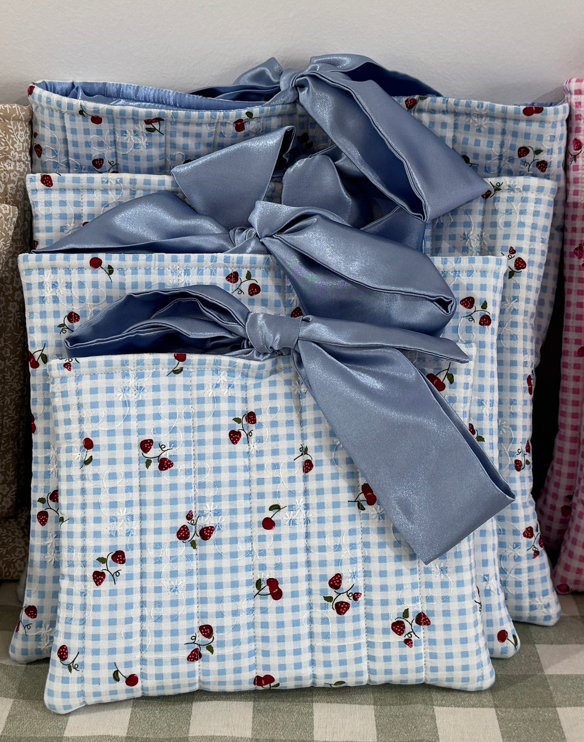 BERRY PICNIC - BLUE